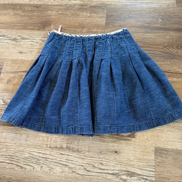 Burberry girls lightweight jean wrap Skirt 12 - Picture 1 of 6